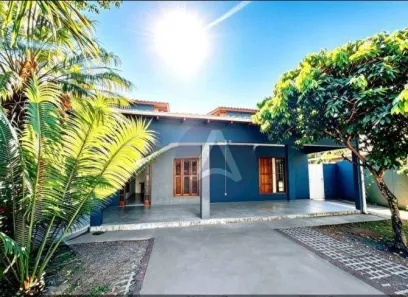 Casa com 3 Quartos para alugar, 115m² no Campeche, Florianópolis