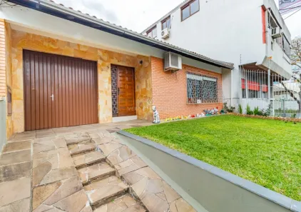 Casa com 3 Quartos à venda, 160m² no Cristal, Porto Alegre