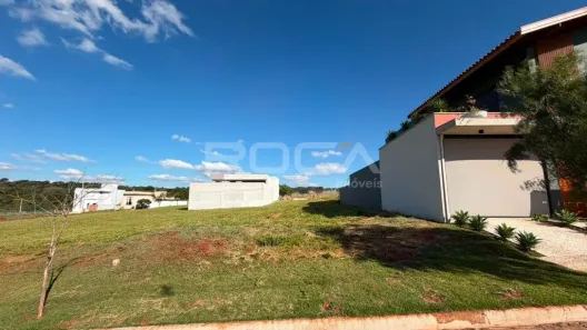 Lote/Terreno à venda, 250m² no Residencial Samambaia, São Carlos