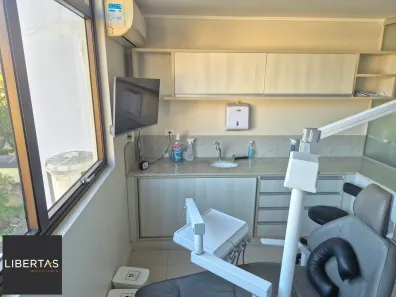 Sala Comercial com 2 Quartos à venda, 32m² no Auxiliadora, Porto Alegre