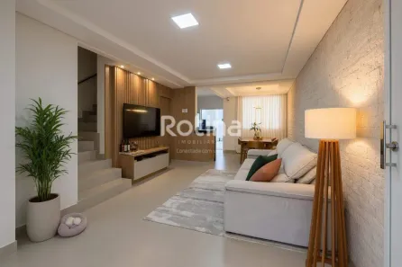 Casa com 3 Quartos à venda, 179m² no Grand Ville, Uberlândia