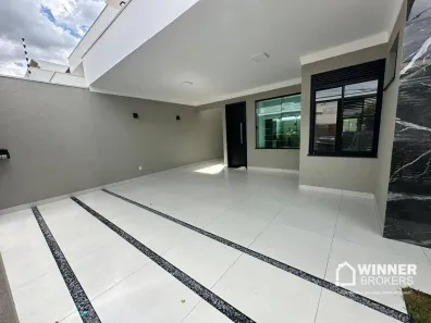 Casa com 3 Quartos à venda, 110m² no Zona V, Umuarama