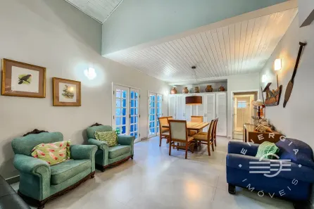 Casa com 6 Quartos à venda, 256m² no Riviera, Bertioga