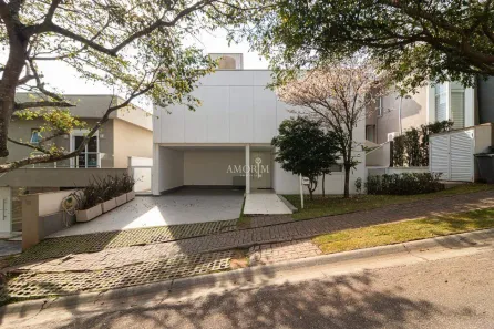 Casa com 3 Quartos para alugar, 350m² no Cidade Tamboré, Santana de Parnaíba