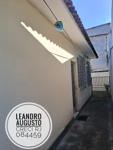 Casa com 2 Quartos para alugar, 44m² no Bangu, Rio de Janeiro