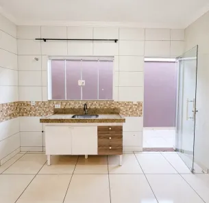 Casa com 3 Quartos para alugar, 140m² no Ceilândia Sul, Brasília