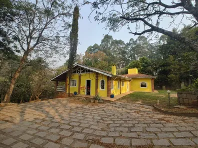 Fazenda/Sítio com 4 Quartos à venda, 2800m² no Lopes, Valinhos