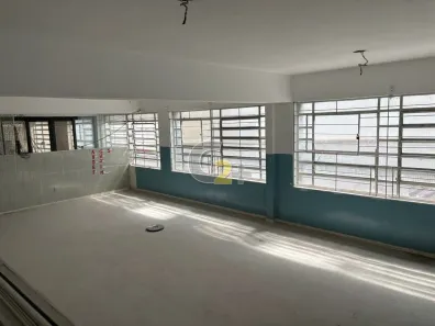 Prédio Comercial para alugar, 696m² no Vila Albertina, São Paulo