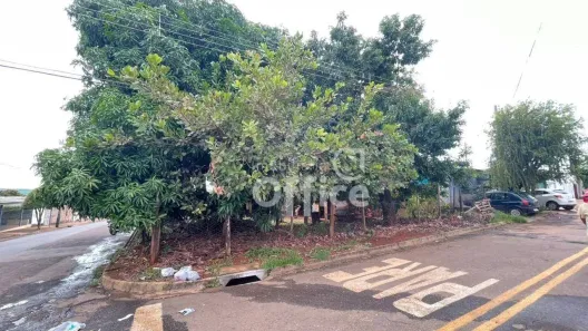 Lote/Terreno à venda, 438m² no Boa Vista, Anápolis