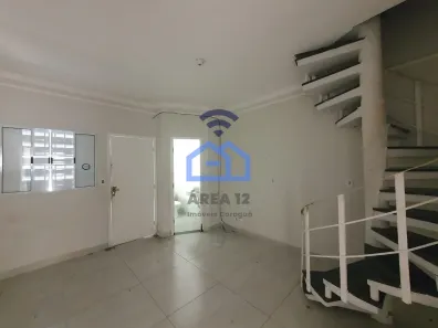 Casa de Condomínio com 2 Quartos para alugar, 60m² no Sumaré, Caraguatatuba