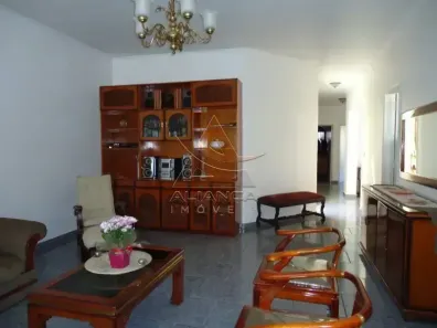 Casa com 3 Quartos à venda, 240m² no Parque dos Bandeirantes, Ribeirão Preto