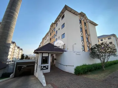 Apartamento com 2 Quartos para alugar, 61m² no Country, Cascavel