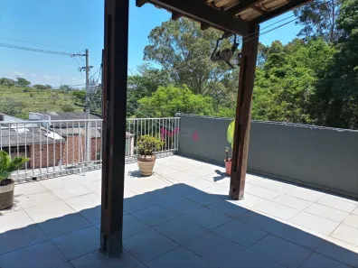 Sobrado com 2 Quartos à venda, 154m² no Corrupira, Jundiaí