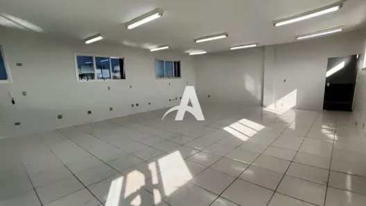 Sala Comercial para alugar, 185m² no Centro, Uberlândia