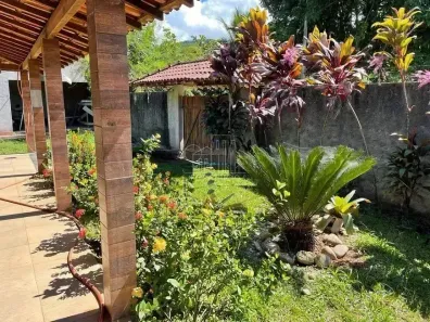 Casa com 3 Quartos à venda, 340m² no Cidade Jardim Guapimirim, Guapimirim