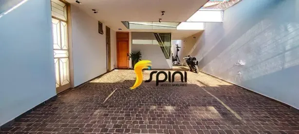 Casa com 3 Quartos à venda, 220m² no Saraiva, Uberlândia