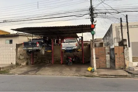 Casa com 3 Quartos à venda, 360m² no Santa Lúcia, Maceió