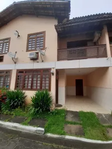 Casa de Condomínio com 3 Quartos à venda, 110m² no Baldeador, Niterói
