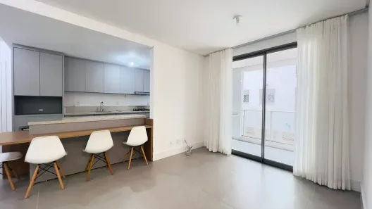 Apartamento com 2 Quartos para alugar, 76m² no Córrego Grande, Florianópolis