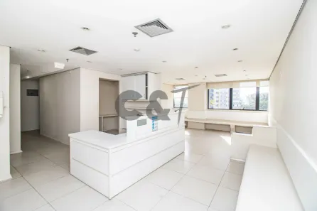 Sala Comercial à venda, 120m² no Santo Amaro, São Paulo