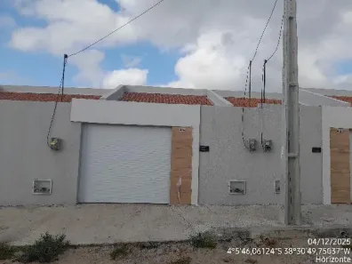 Casa com 2 Quartos à venda, 125m² no Queimadas, Horizonte