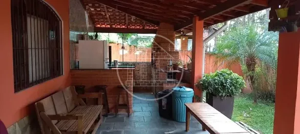Fazenda/Sítio com 5 Quartos à venda, 391m² no Centro, Embu-Guaçu