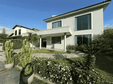 Casa de Condomínio com 3 Quartos à venda, 300m² no Castanheira, Belém