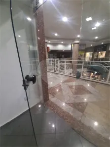 Ponto Comercial à venda, 48m² no Santa Lúcia, Vitória