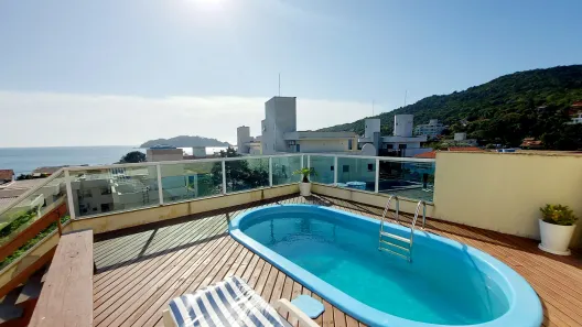Apartamento com 2 Quartos para alugar, 100m² no Centro, Bombinhas
