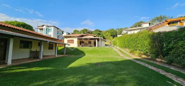 Casa de Condomínio com 3 Quartos à venda, 240m² no Santa Cândida, Vinhedo