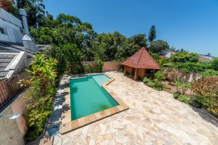 Casa com 4 Quartos à venda, 647m² no Jardim Isabel, Porto Alegre