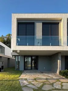 Sobrado com 3 Quartos à venda, 224m² no XANGRI-LÁ, Xangri-lá
