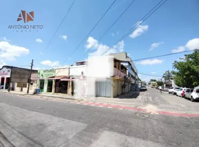 Casa com 5 Quartos à venda, 600m² no Montese, Fortaleza