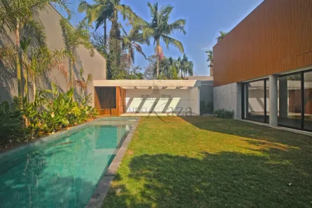 Casa com 4 Quartos à venda, 420m² no Alto de Pinheiros, São Paulo