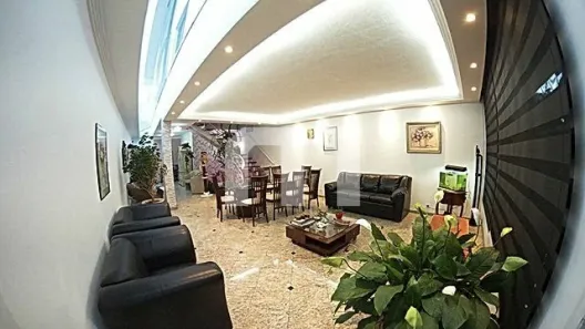 Sobrado com 4 Quartos à venda, 300m² no Vila Bertioga, São Paulo