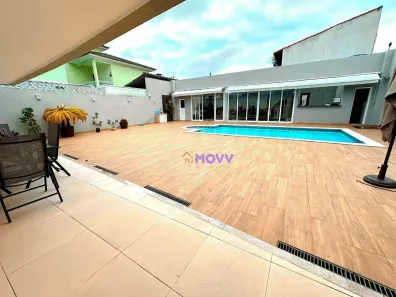 Casa com 5 Quartos à venda, 380m² no Camboinhas, Niterói