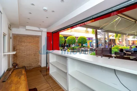 Ponto Comercial para alugar, 31m² no Tristeza, Porto Alegre