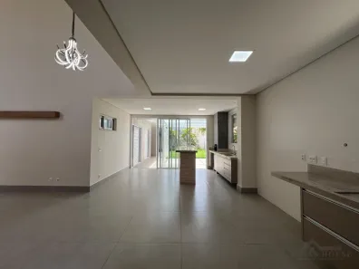 Casa de Condomínio com 4 Quartos à venda, 217m² no Swiss Park, Campinas