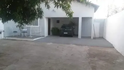 Casa com 3 Quartos à venda, 140m² no Cidade Jardim, Uberlândia