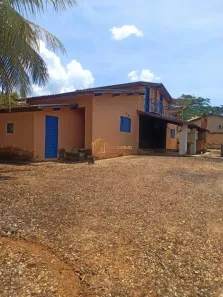 Fazenda/Sítio com 4 Quartos à venda, 200m² no Fronteira, Fronteira