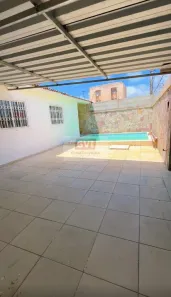 Casa com 3 Quartos à venda, 240m² no Cordeiro, Recife