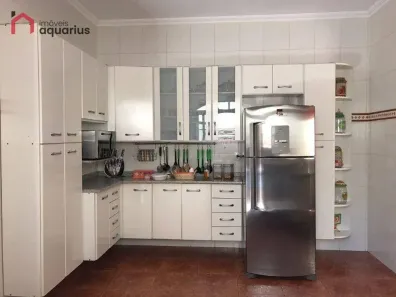 Sobrado com 3 Quartos à venda, 170m² no Jardim Sul, São José dos Campos