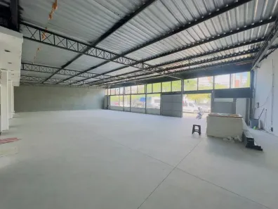 Ponto Comercial para alugar, 270m² no Enseada, Guarujá