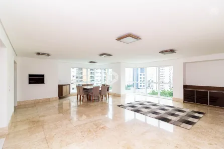 Apartamento com 3 Quartos para alugar, 220m² no Água Verde, Curitiba