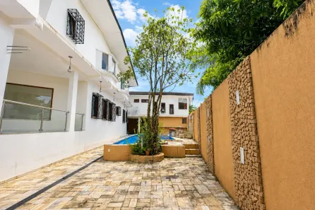 Casa com 9 Quartos à venda, 900m² no Parque 10 de Novembro, Manaus