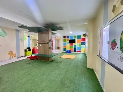 Prédio Comercial para alugar, 350m² no Cohafuma, São Luís