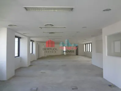 Sala Comercial para alugar, 223m² no Cidade Monções, São Paulo