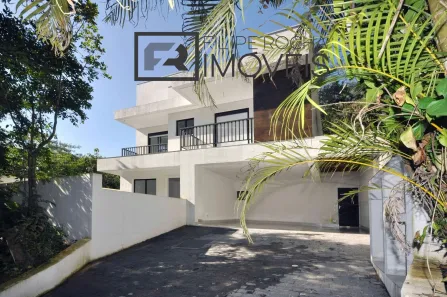 Casa com 3 Quartos à venda, 200m² no Transurb, Itapevi