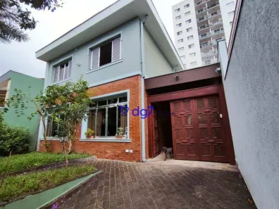 Sobrado com 3 Quartos à venda, 200m² no Vila Gomes, São Paulo