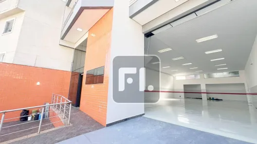 Galpão/Depósito/Armazém à venda, 601m² no Paraíso, Santo André